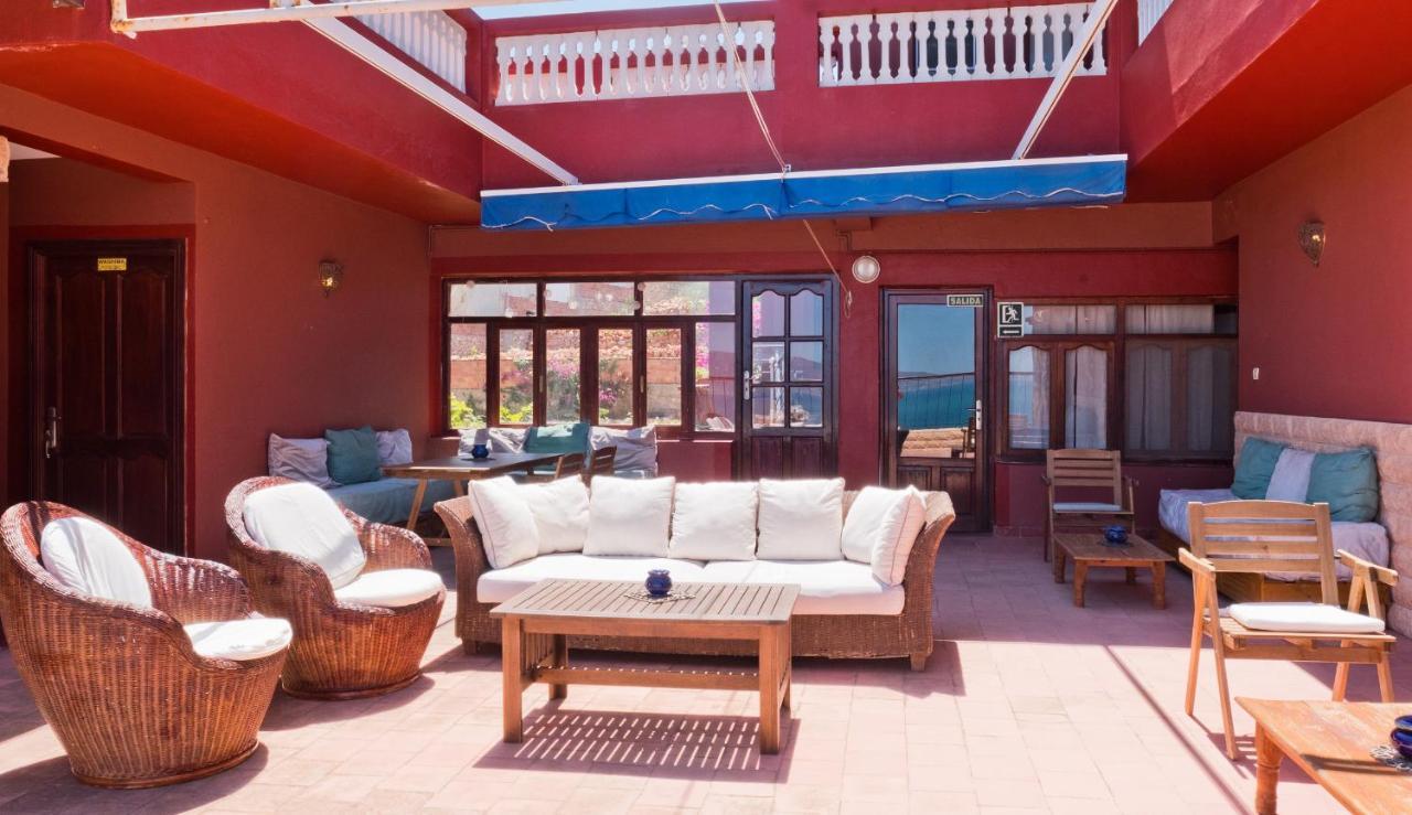 Casa Paca Alhucemas Guesthouse B&B Exterior photo